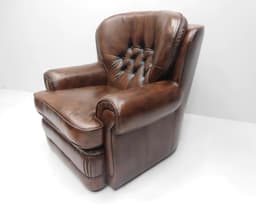 Холова гарнитура 3 + 2 + 1 Chesterfield New Castle, нова от естествена кожа внос от Нидерландия. 4